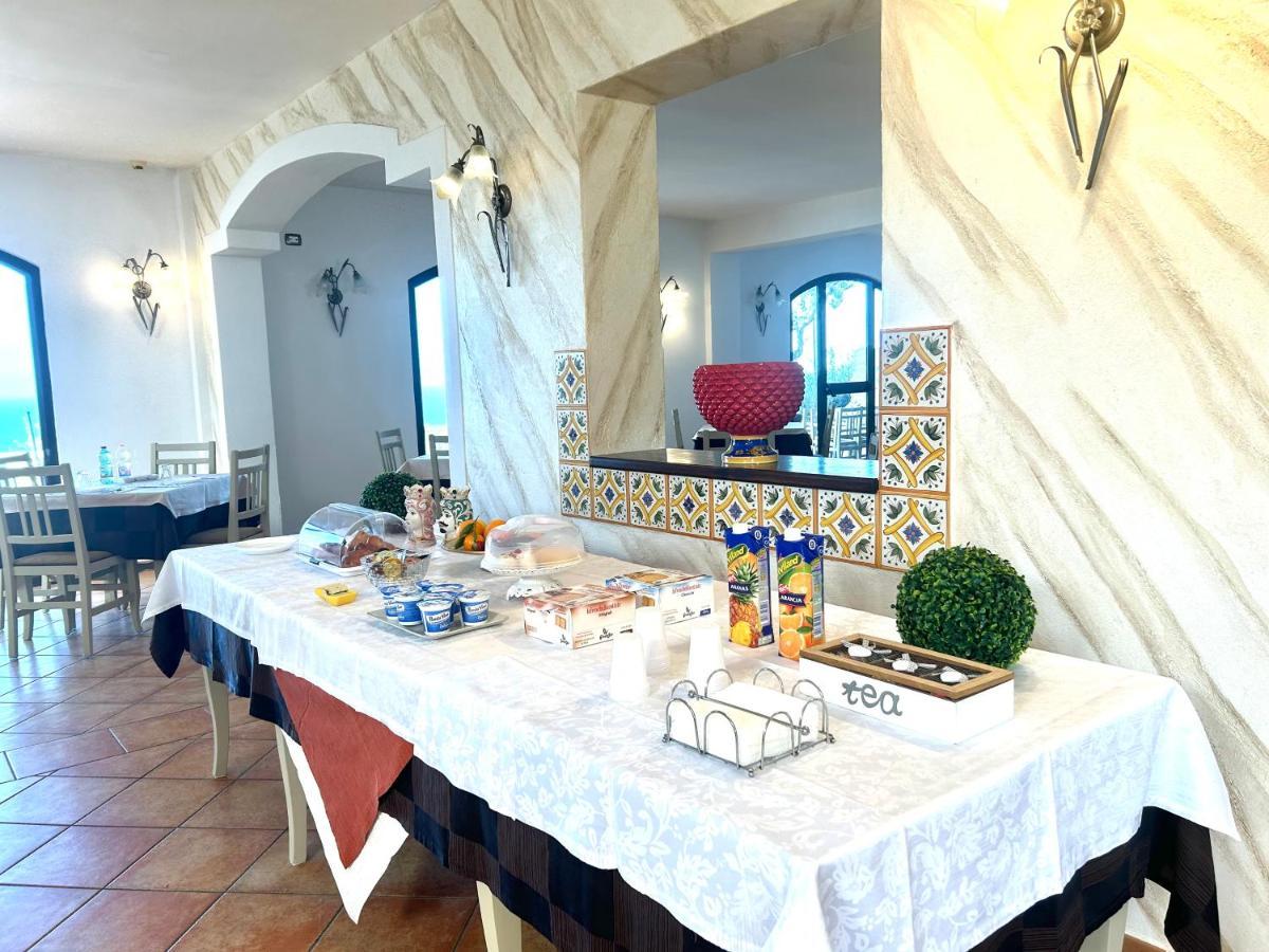 La Collina Sul Mare Bed and Breakfast Palma di Montechiaro Eksteriør billede