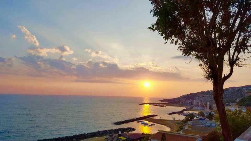 La Collina Sul Mare Bed and Breakfast Palma di Montechiaro Eksteriør billede